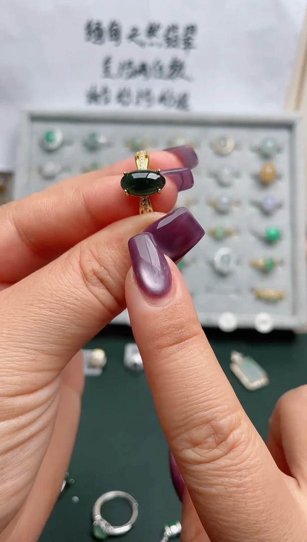 翡翠戒指银S925镶嵌.