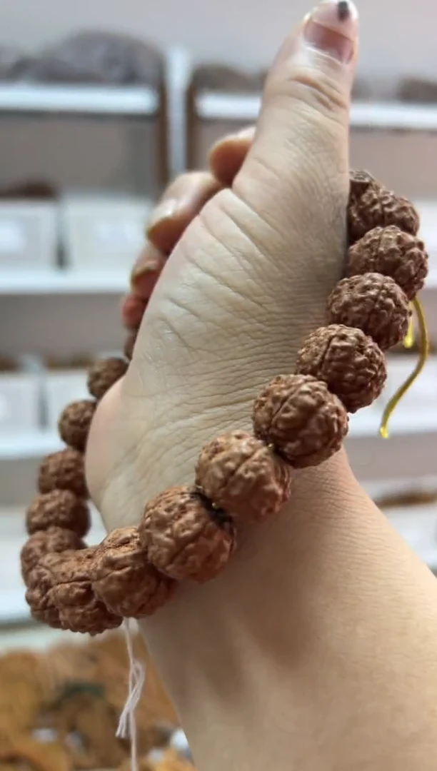 【闪购商品】金刚菩提手串662霸王花手持