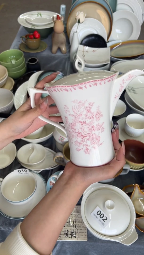 新骨瓷011瑕疵 花思凤粉 大号茶壶