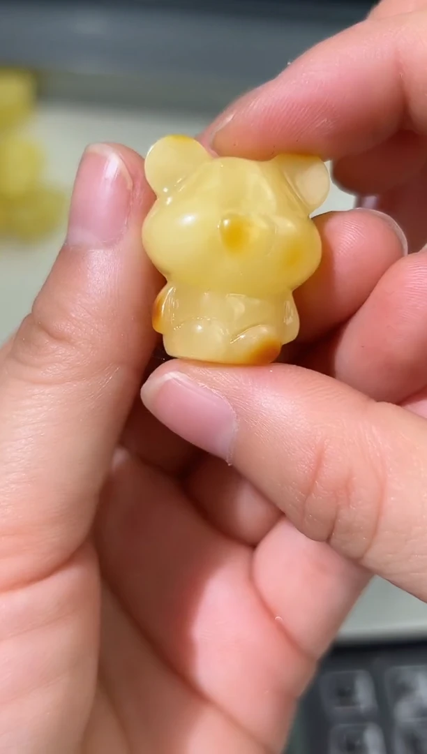 裸石琥珀未镶嵌琥珀蜜蜡吊坠