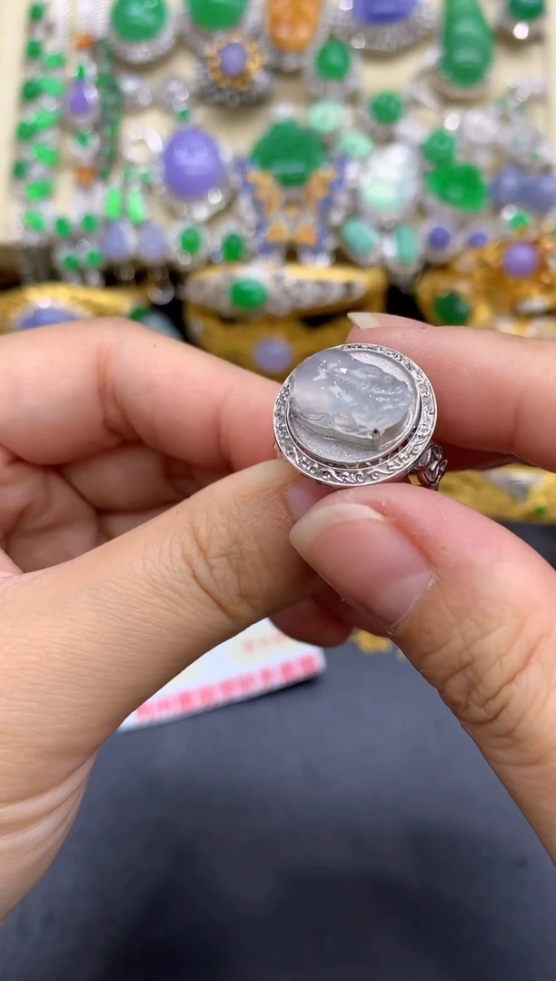 18K金镶嵌戒指翡翠537-中国好珍宝