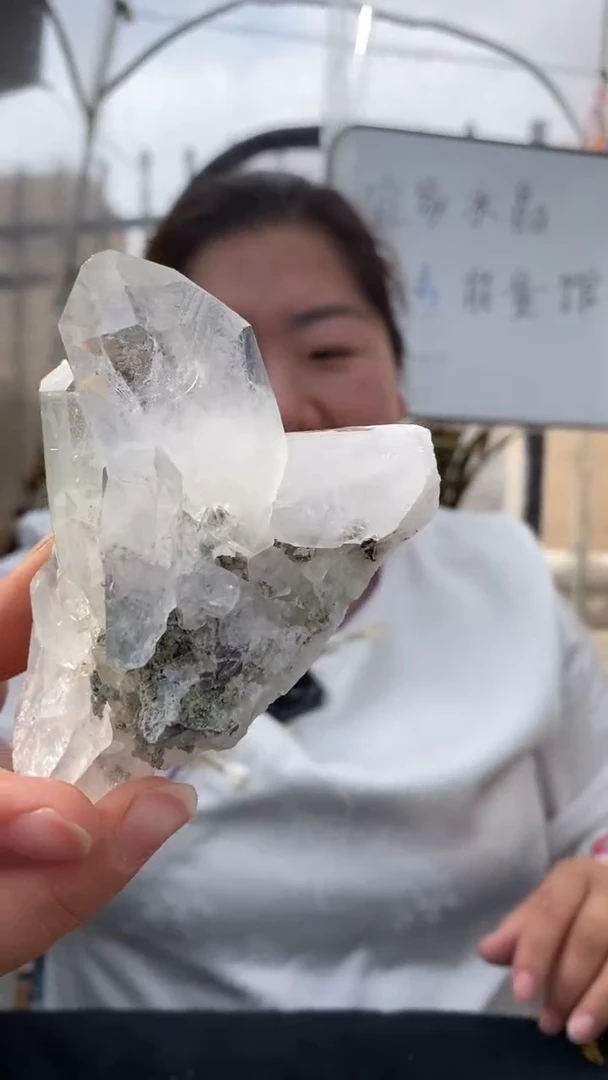 【闪购商品】水晶原石未镶嵌喜马拉雅原石D367