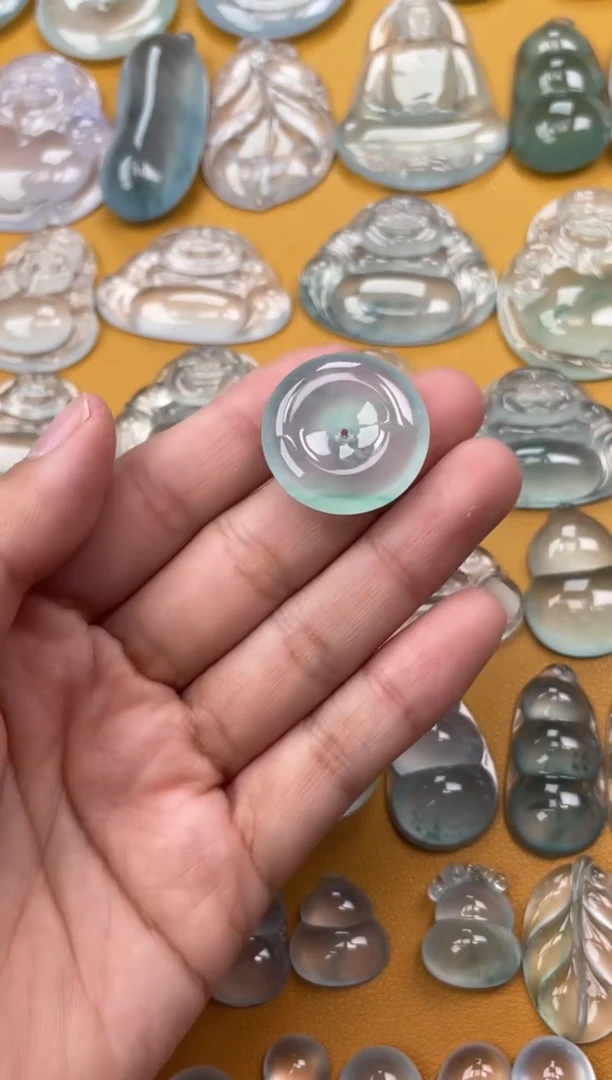 翡翠未镶嵌吊坠(不含链)扣子