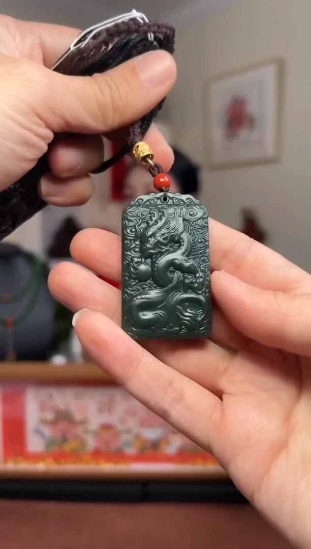 【闪购商品】和田玉2213-G12-未镶嵌龙牌 浅色多样性发其一