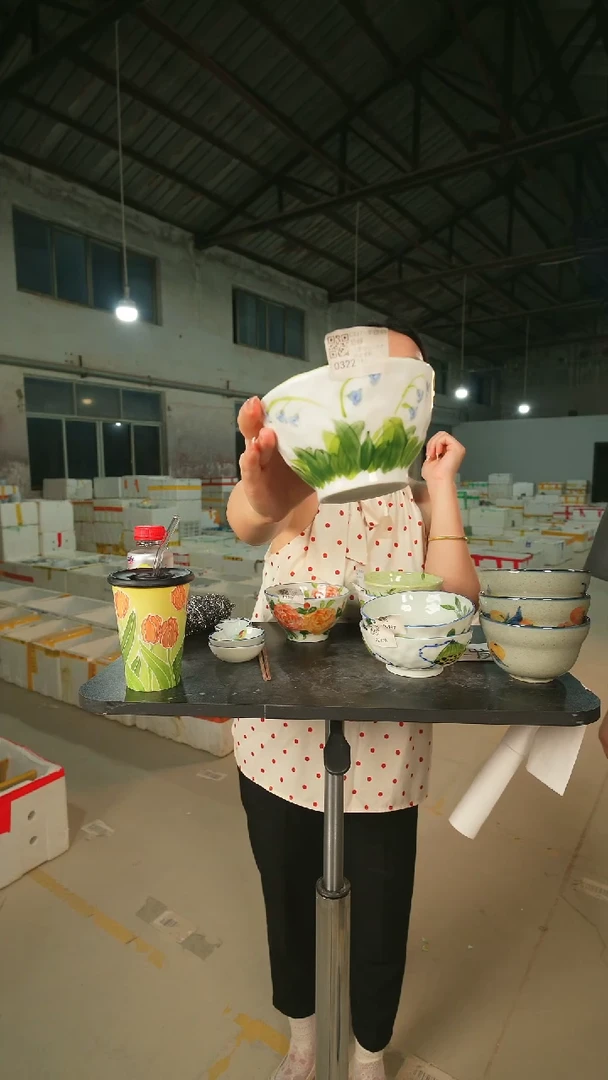 陶瓷景德镇高温釉下手绘陶瓷