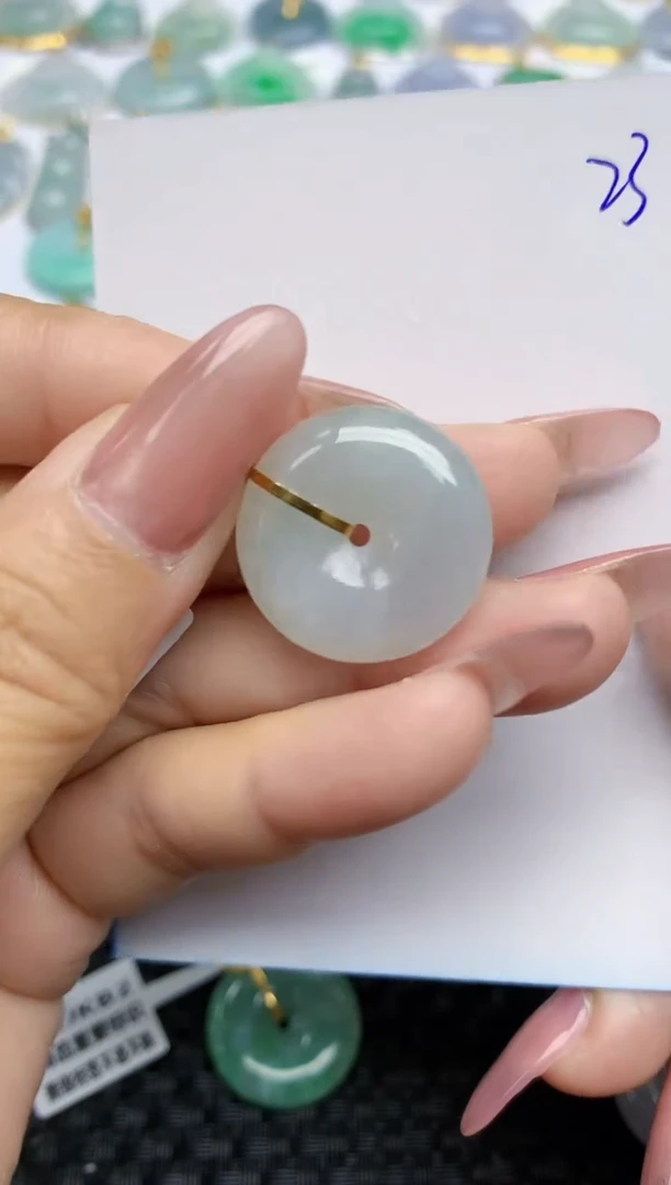 【闪购商品】翡翠颈饰18K金镶嵌天然A货翡翠 23