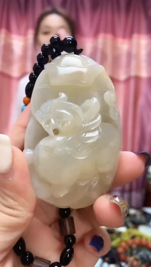 未镶嵌岫玉手把