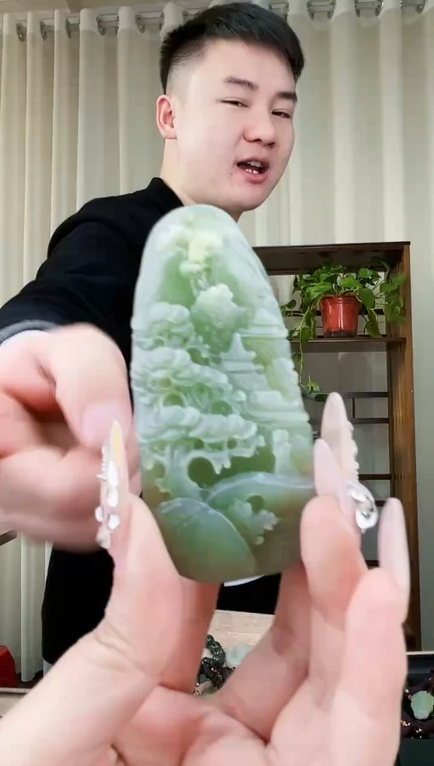 【闪购商品】和田玉挂件未镶嵌拍一发一，多样性发货！