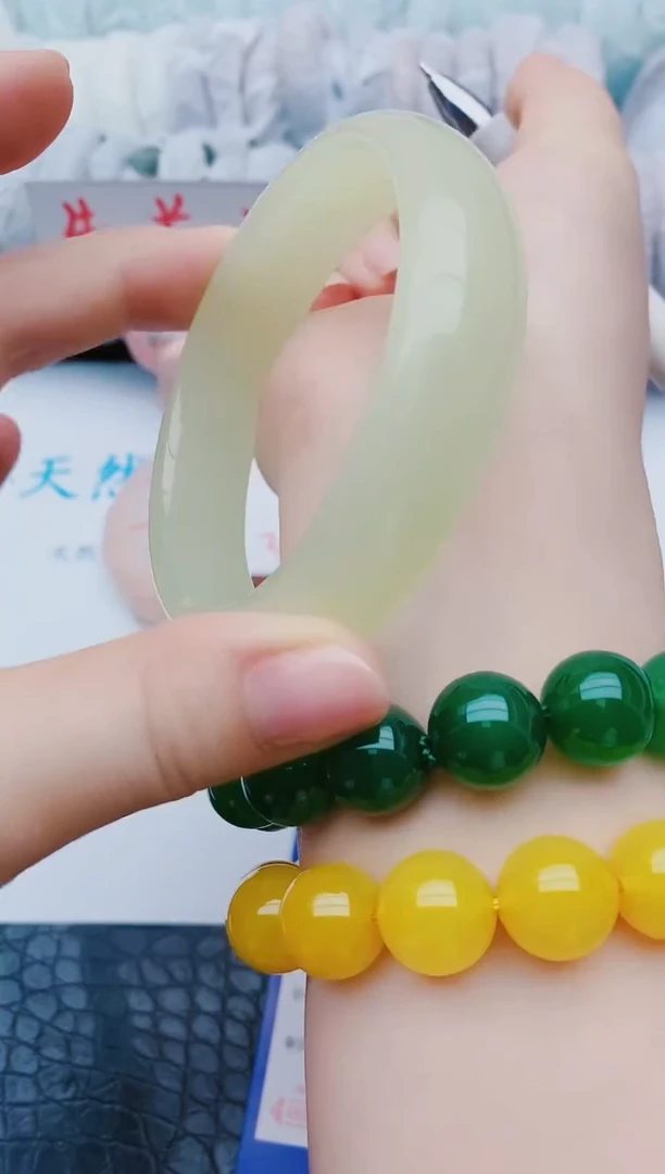 未镶嵌手镯石英质玉y55+61-62