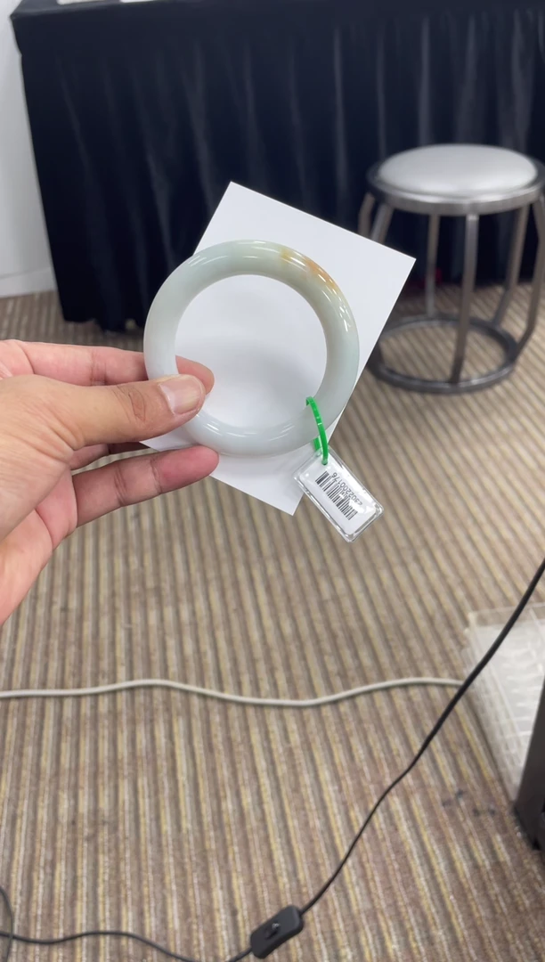 未镶嵌手镯翡翠翡翠手镯 成品