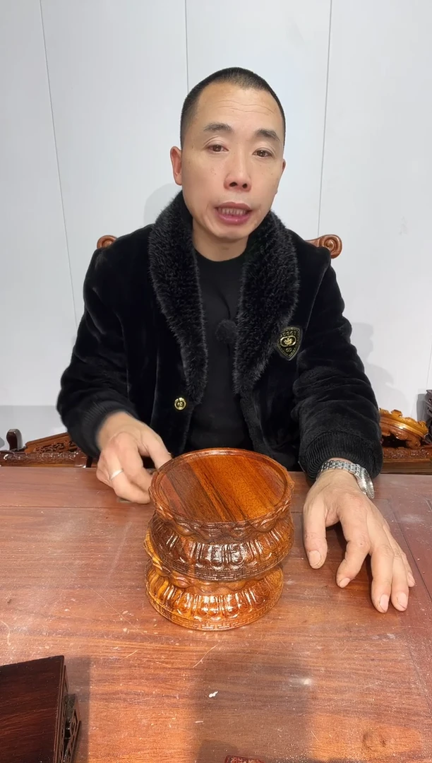 木再*瑕疵处理 老花莲花底座13*15*6.5 两个