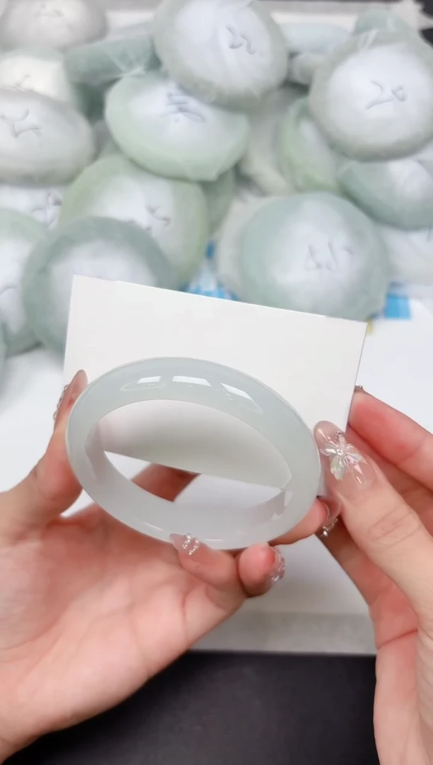 石英质玉手镯未镶嵌234-59.4