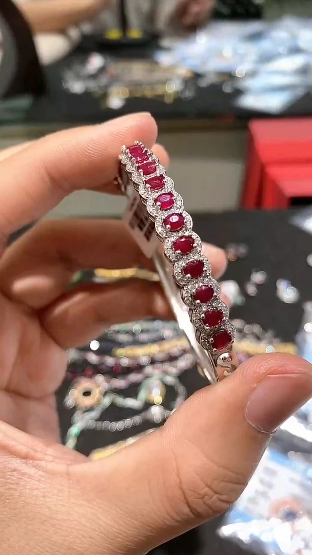 【闪购商品】红宝石手镯银S925镶嵌手镯