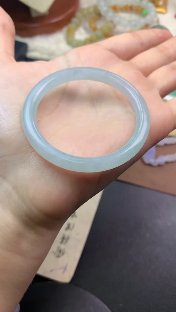 未镶嵌定制翡翠毛货