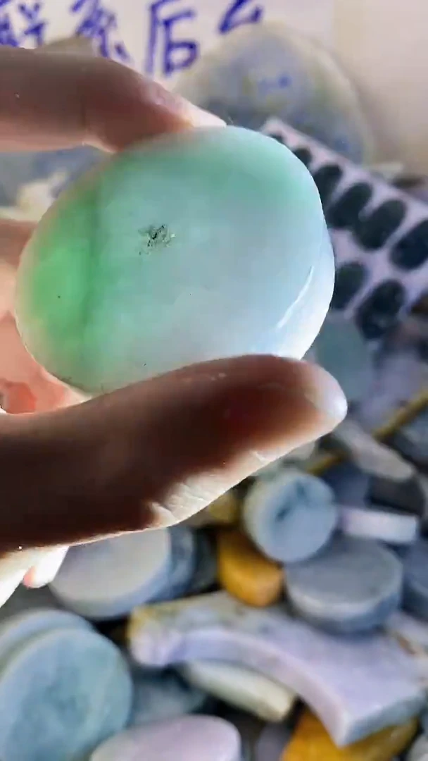 裸石翡翠纯天然A货翡翠126