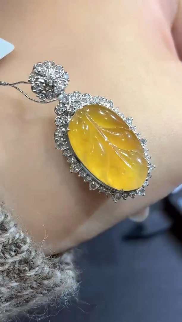 吊坠(不含链)18K金镶嵌翡翠83-吊坠
