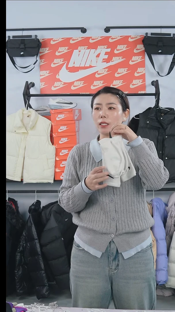 编码瑕疵修复过款直播间长袜子