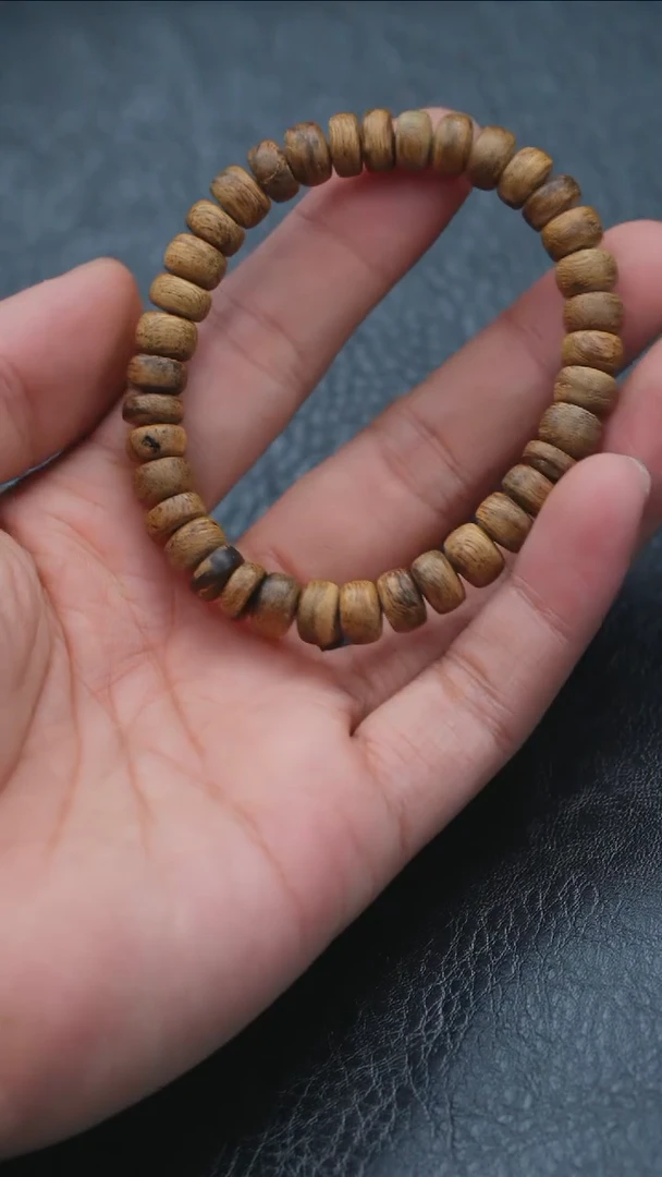 【闪购商品】沉香手串达拉干随型单圈6g+