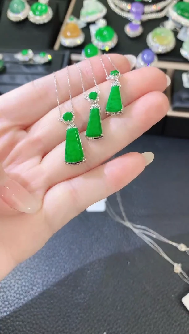 翡翠18K金镶嵌套链C1 多样性发货一件