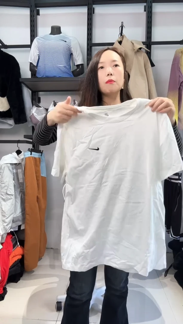 2431 编码  瑕疵直播间过款为准 尺码185