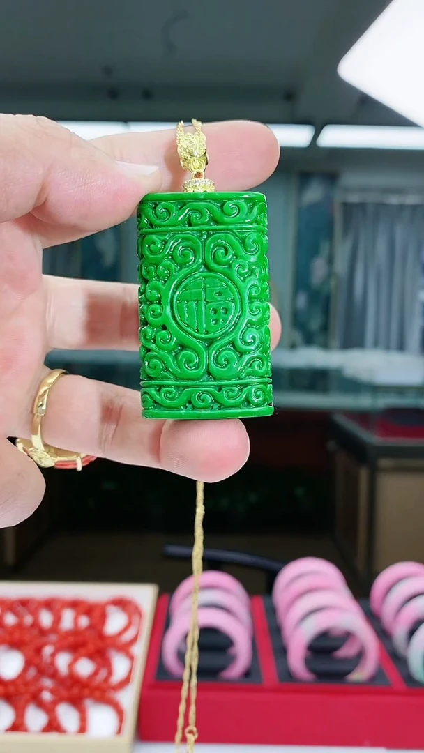 【闪购商品】翡翠颈饰14K金镶嵌D227吊坠