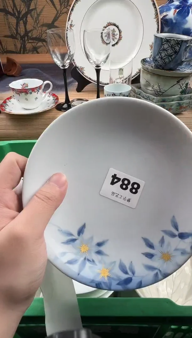 瓷片我****呀瓷片     884