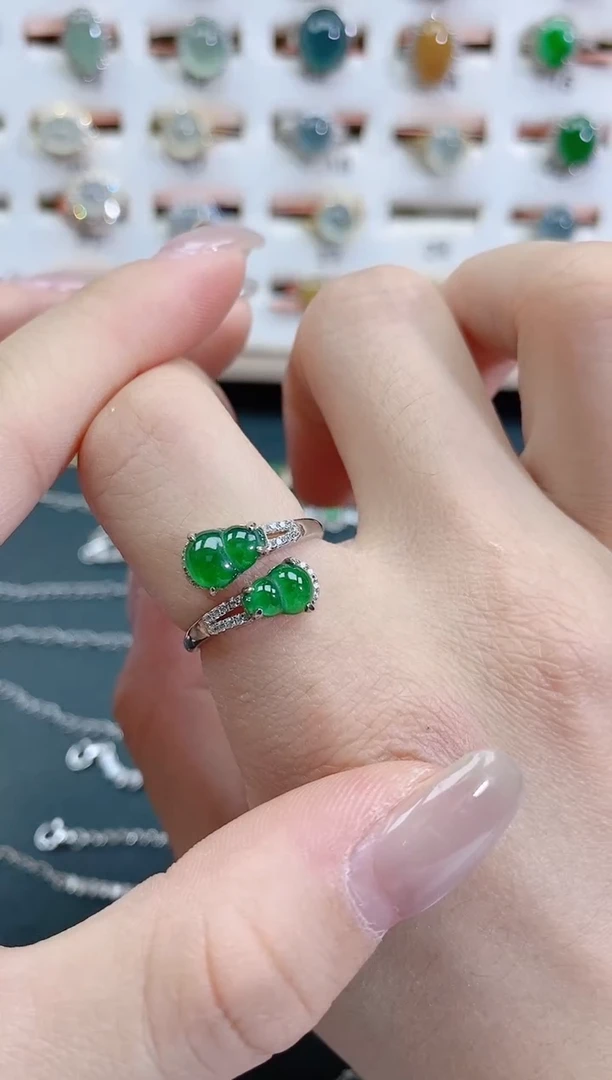 银S925镶嵌戒指翡翠天然翡翠