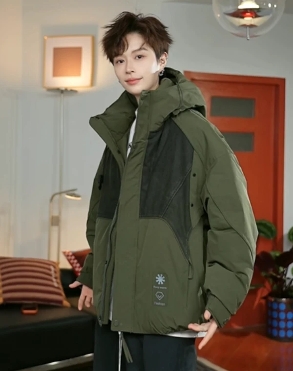 冬季新款男女同款白鸭绒潮流百搭时尚保暖羽绒服连帽户外休闲外套