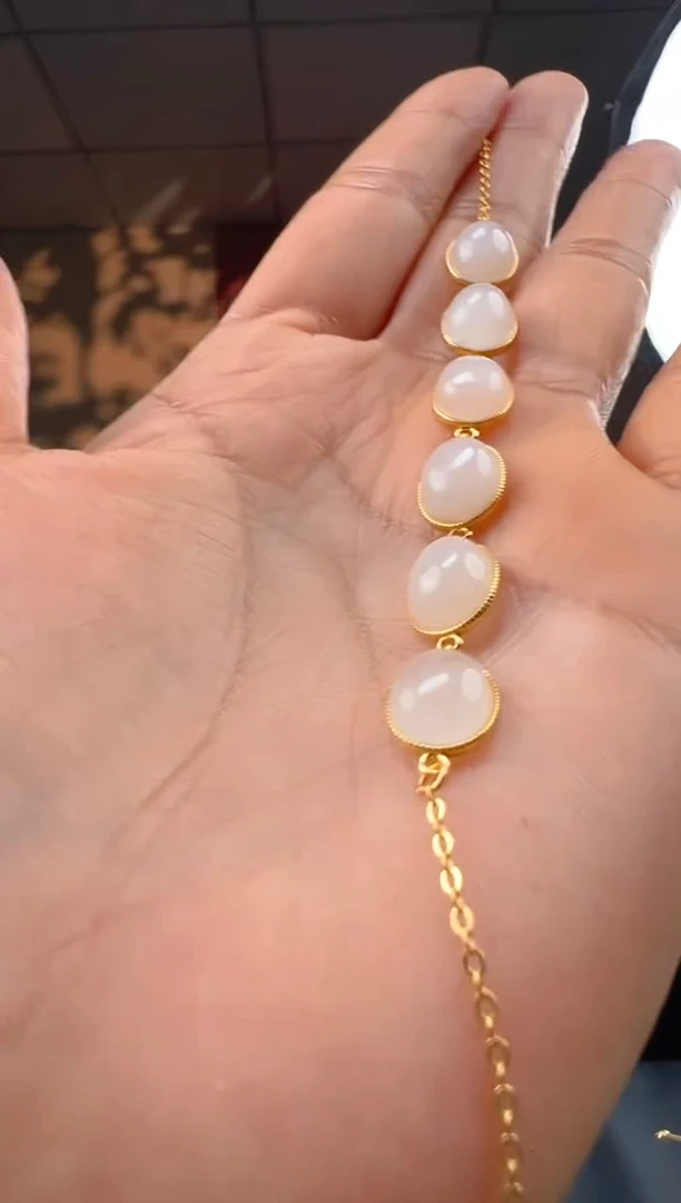 颈饰未镶嵌和田玉a50