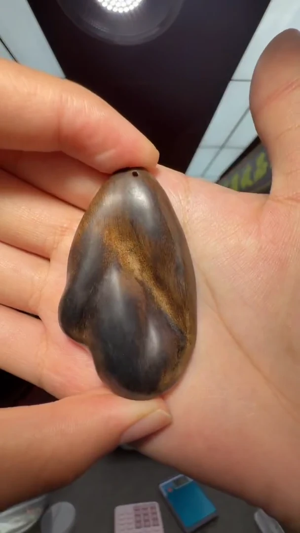 沉香吊坠多样性发一