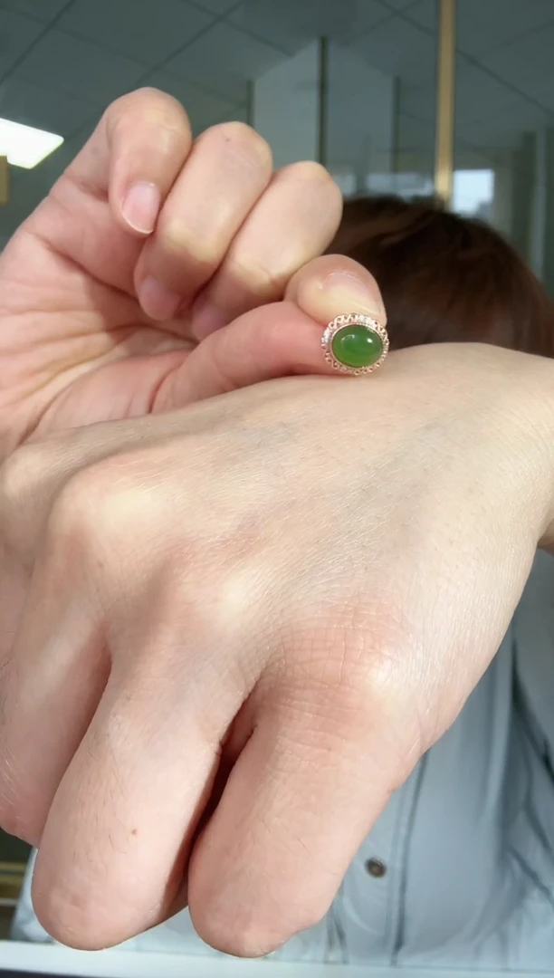 【闪购商品】和田玉耳钉银S925镶嵌耳钉