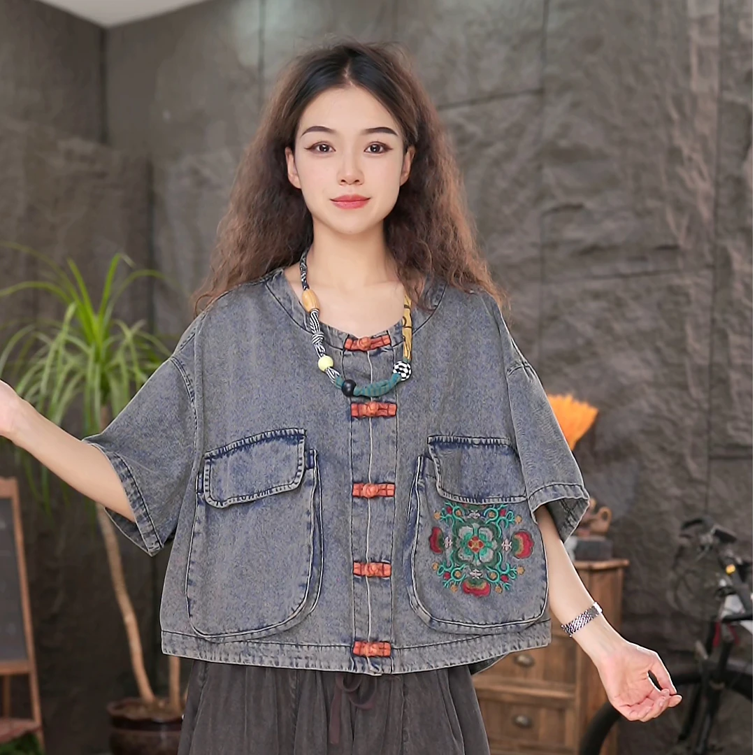 LL砂洗炒色盘扣重工刺绣牛仔T恤上衣女