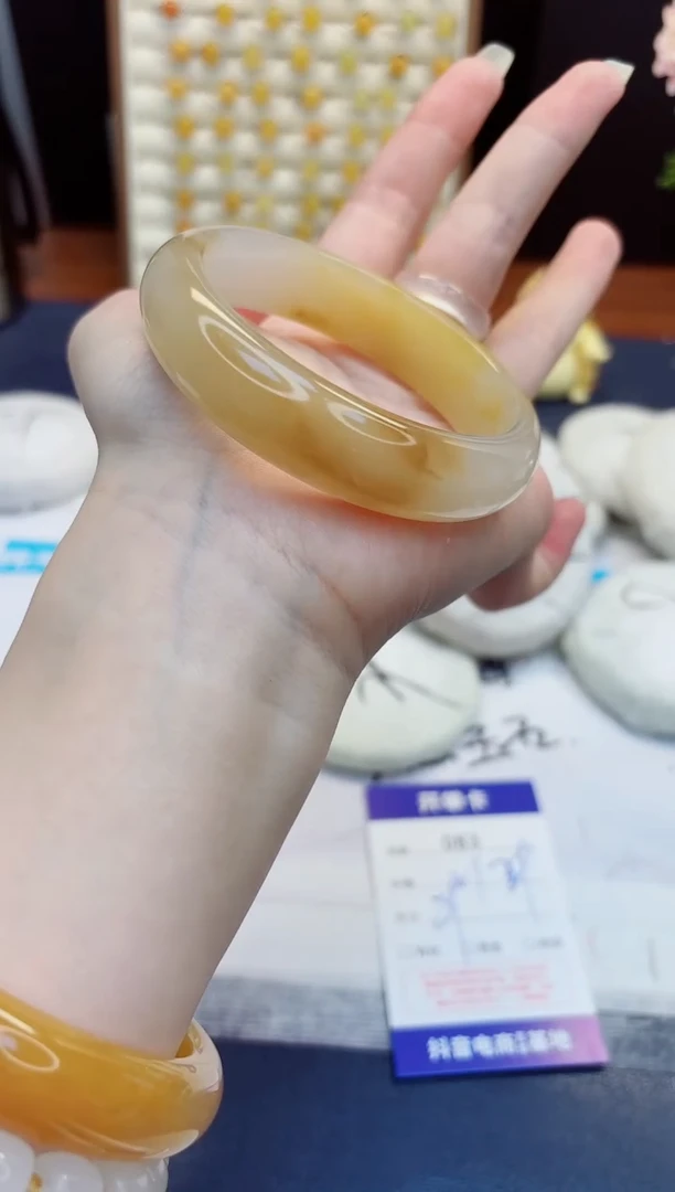 未镶嵌手镯石英质玉83-财气镯-圈口59