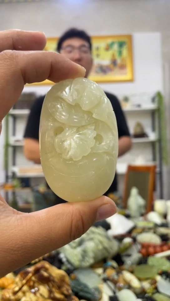 未镶嵌岫玉手把