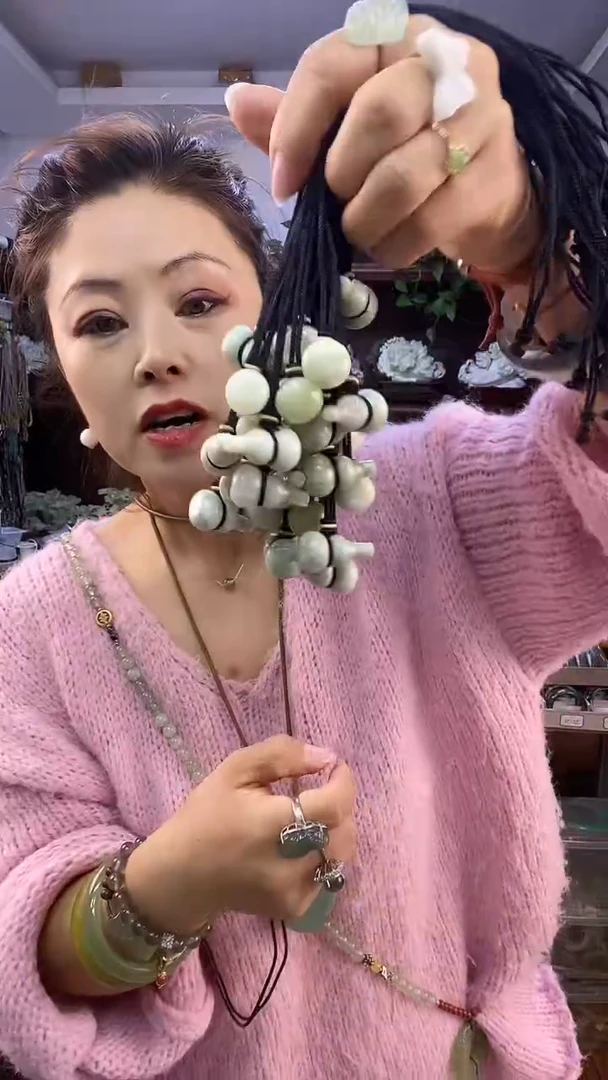 未镶嵌蛇纹石玉葫芦多样性发货其中之一