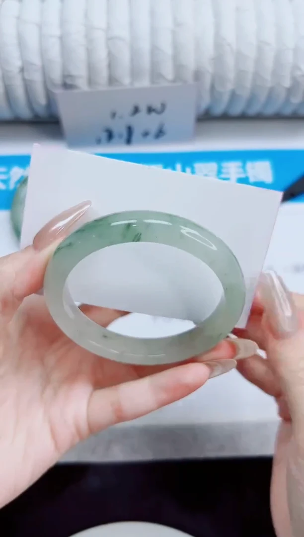 未镶嵌手镯石英质玉299/55