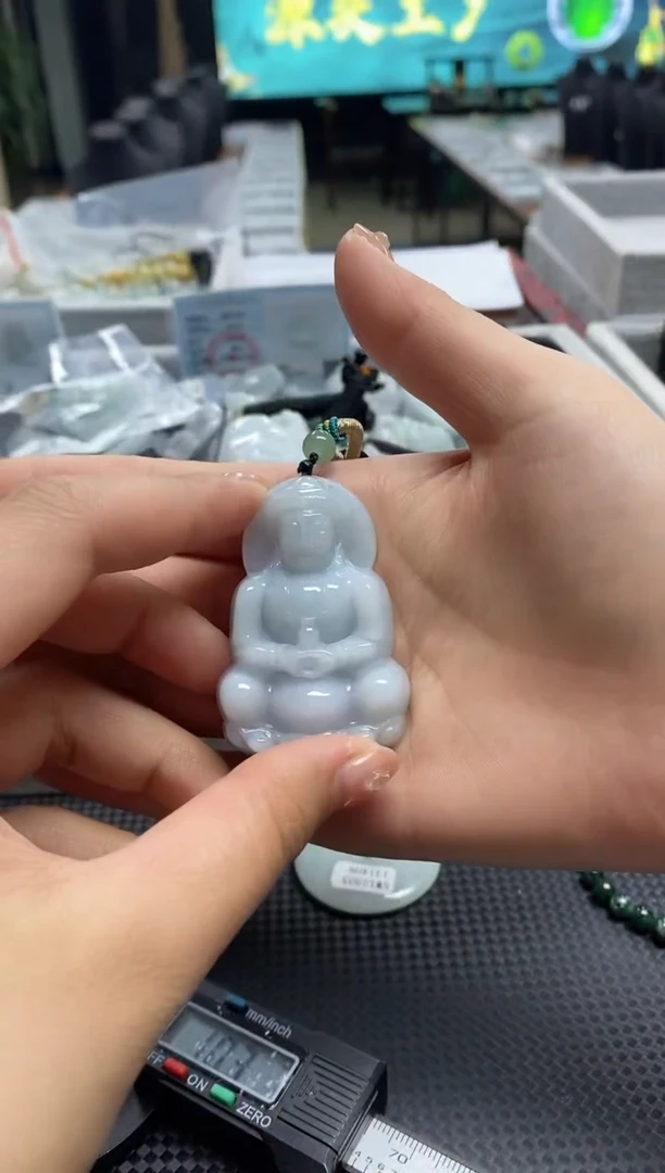 翡翠未镶嵌颈饰天然缅甸A货翡翠345