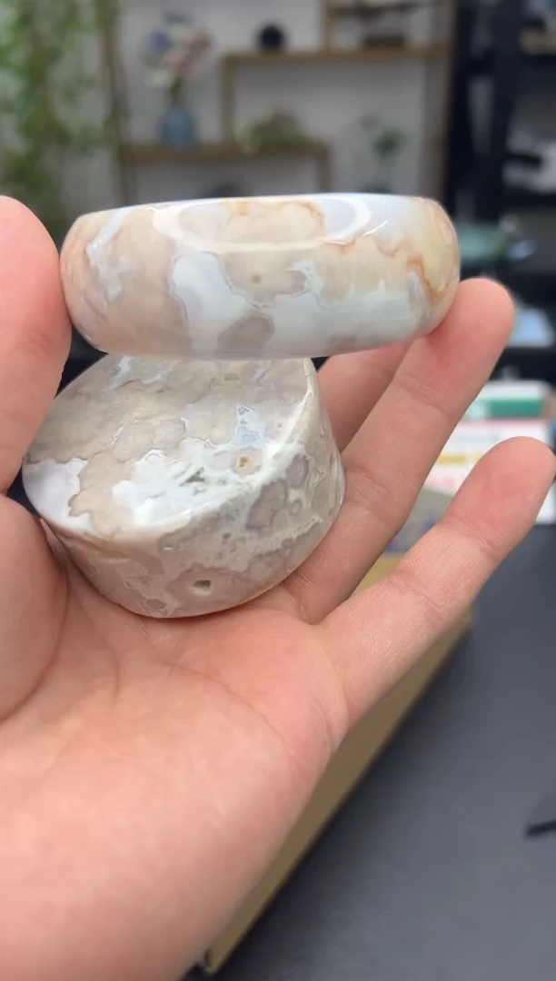 【闪购商品】石英质玉手镯未镶嵌186(62圈赠送镯心)