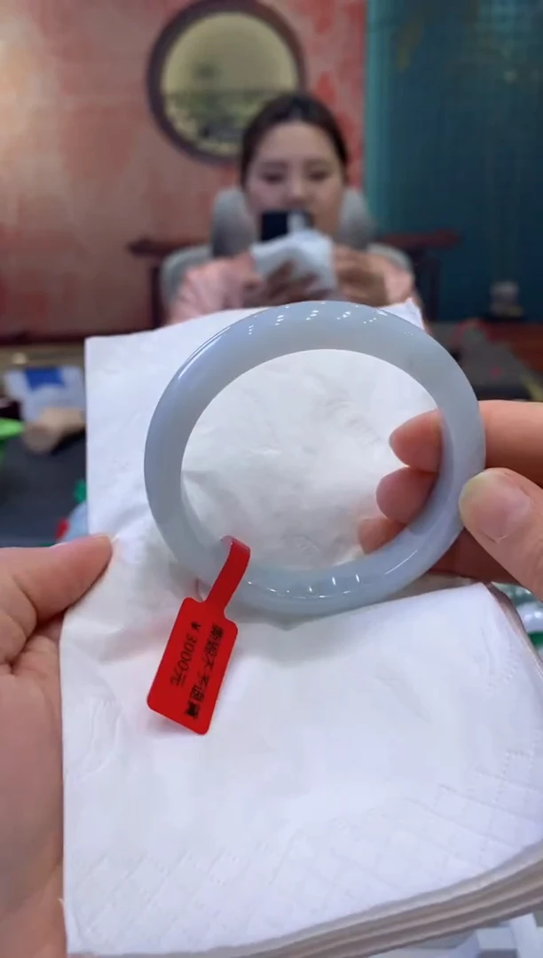 【闪购商品】翡翠手镯未镶嵌多人0006378