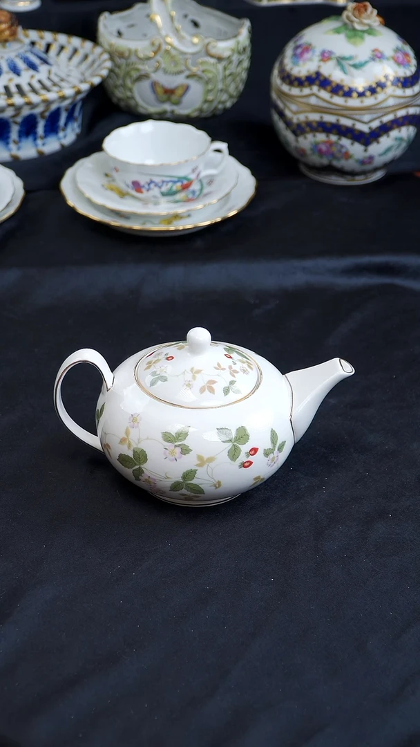 骨瓷婷婷中古器物如图所示9