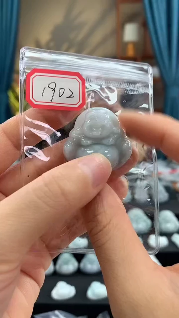 翡翠未镶嵌颈饰佛公1902