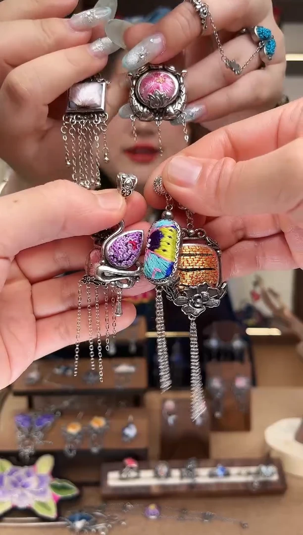 织绣1891黔东南苗族刺绣