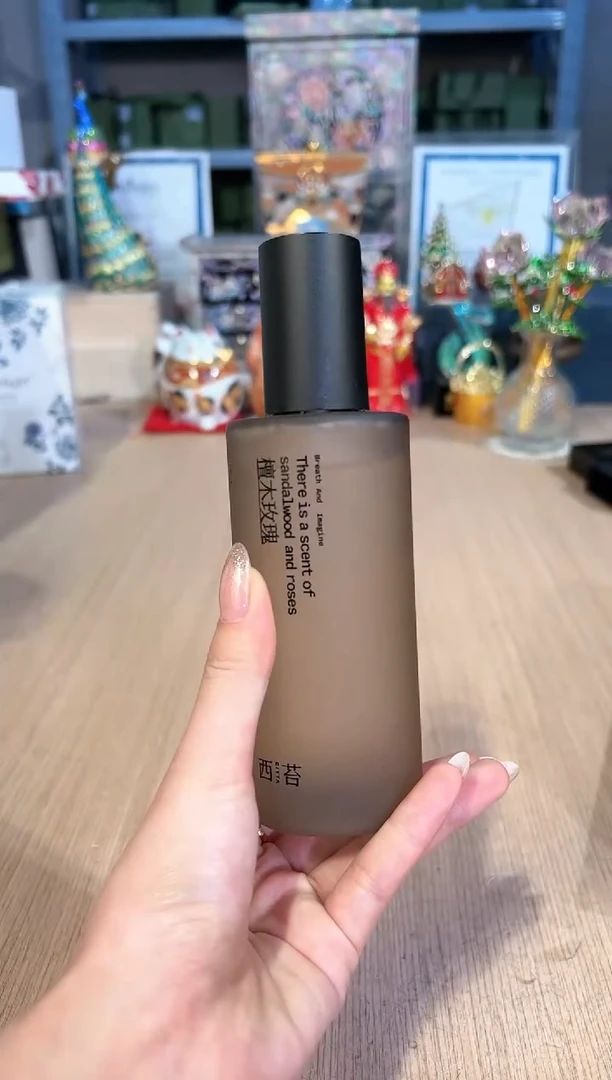 【闪购商品】杯145檀木玫瑰150ML香氛喷雾