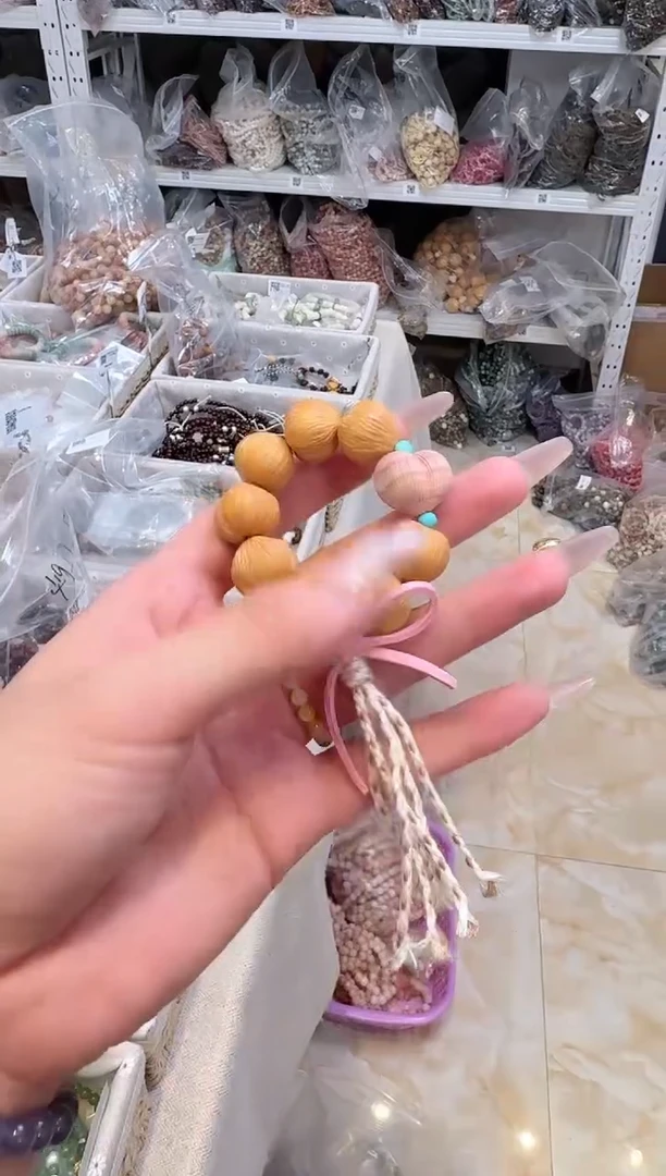 猴头核桃吊坠猴头屁桃桃果乐手捻OAmm