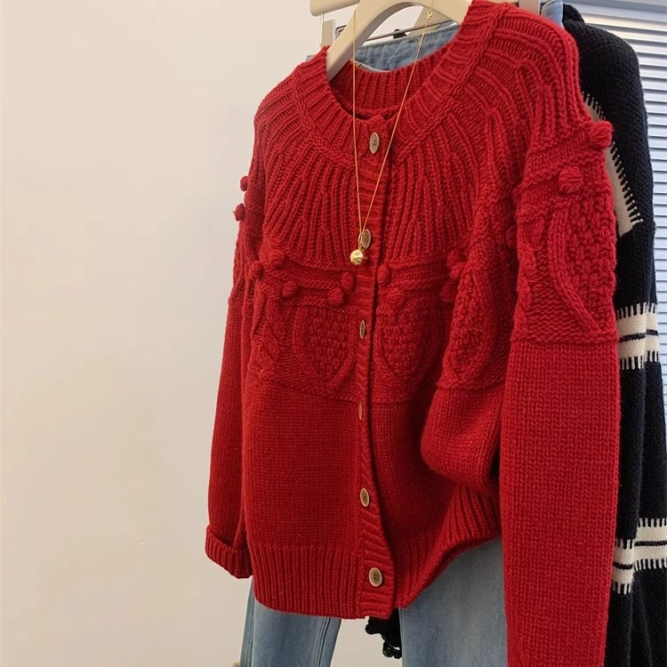 百搭红色浣熊绒毛衣外套女秋冬慵懒风加厚针织开衫外穿小香风上衣