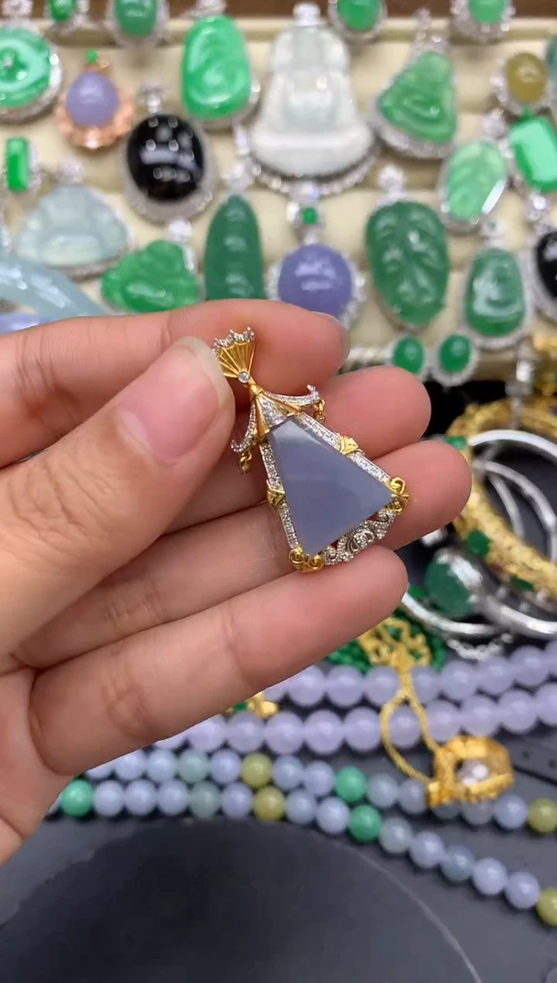 【闪购商品】翡翠颈饰18K金镶嵌280-中国好珍宝