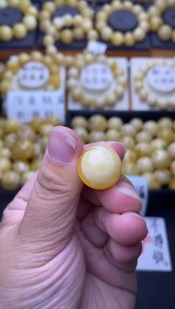 裸石琥珀未镶嵌 星筠珠宝优选93
