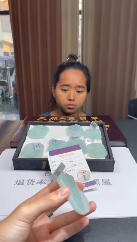 未镶嵌定制翡翠未抛光毛货多样性发其一拍一发一0526