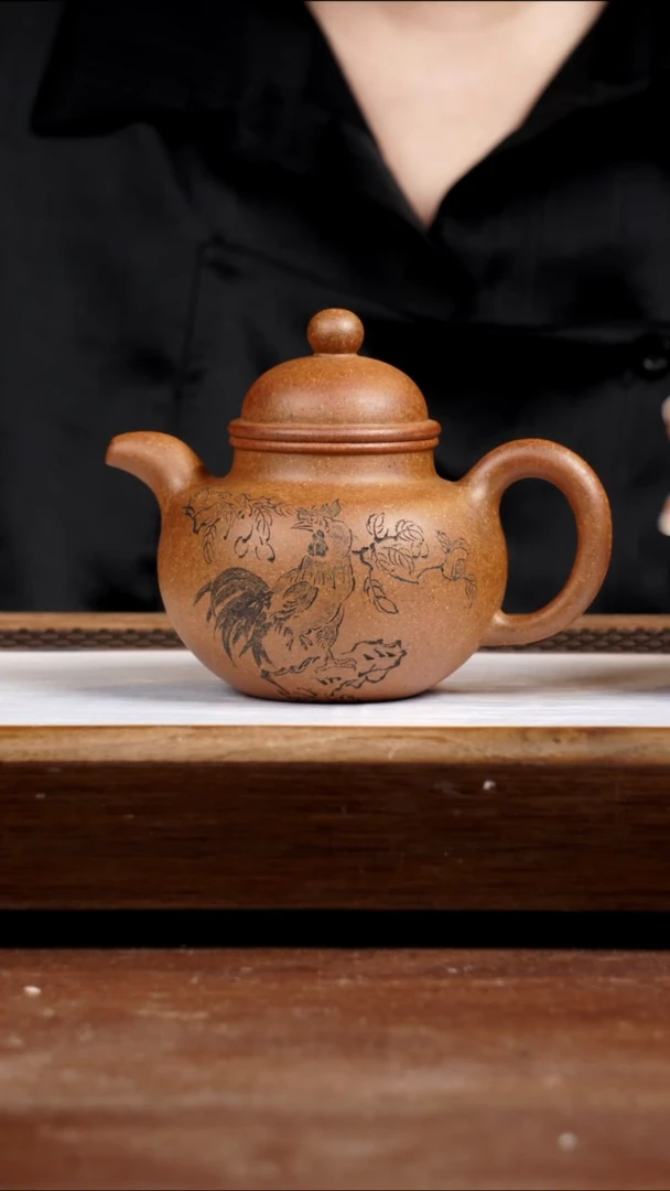 茶壶紫砂龙骨金砂掇球350CC