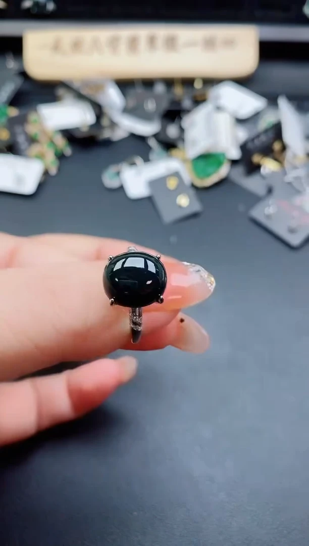 银S925镶嵌戒指翡翠1
